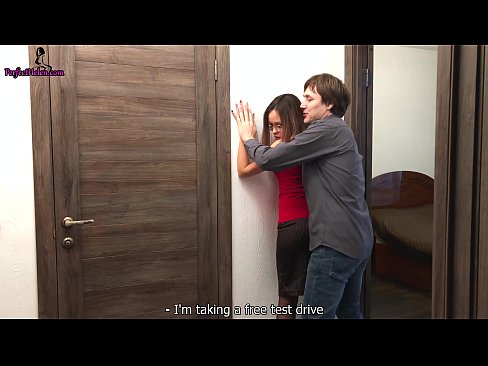 ❤️ Sexy Realtor gợi cảm giật cô ấy L. và Mẹ trong khi bán cô ấy căn hộ - Krempai ️  Video sex  tại chúng tôi  ☑